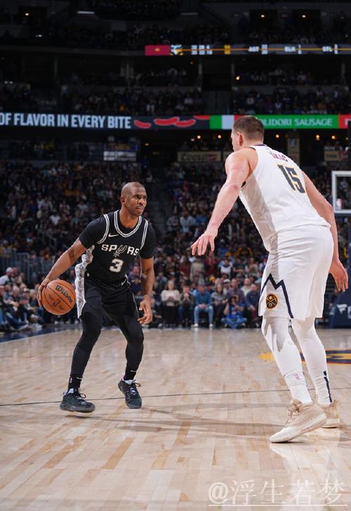 保罗17+8助攻加持，马刺力克掘金