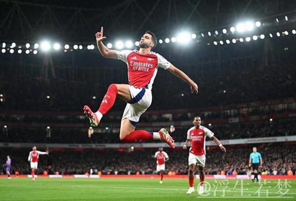 阿森纳梅里诺2025年英超进9球6头球破门，队内英超双料第一