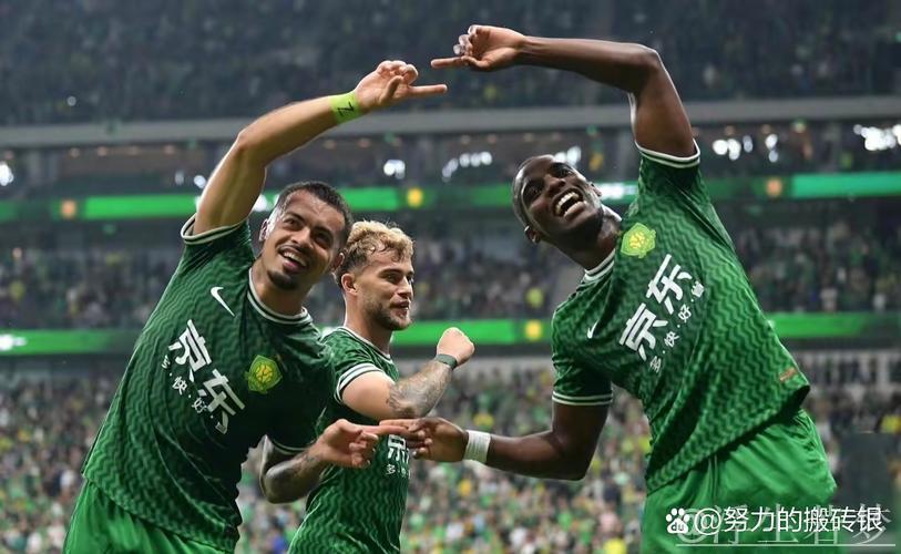 法比奥建功 国安主场握手言和蓉城